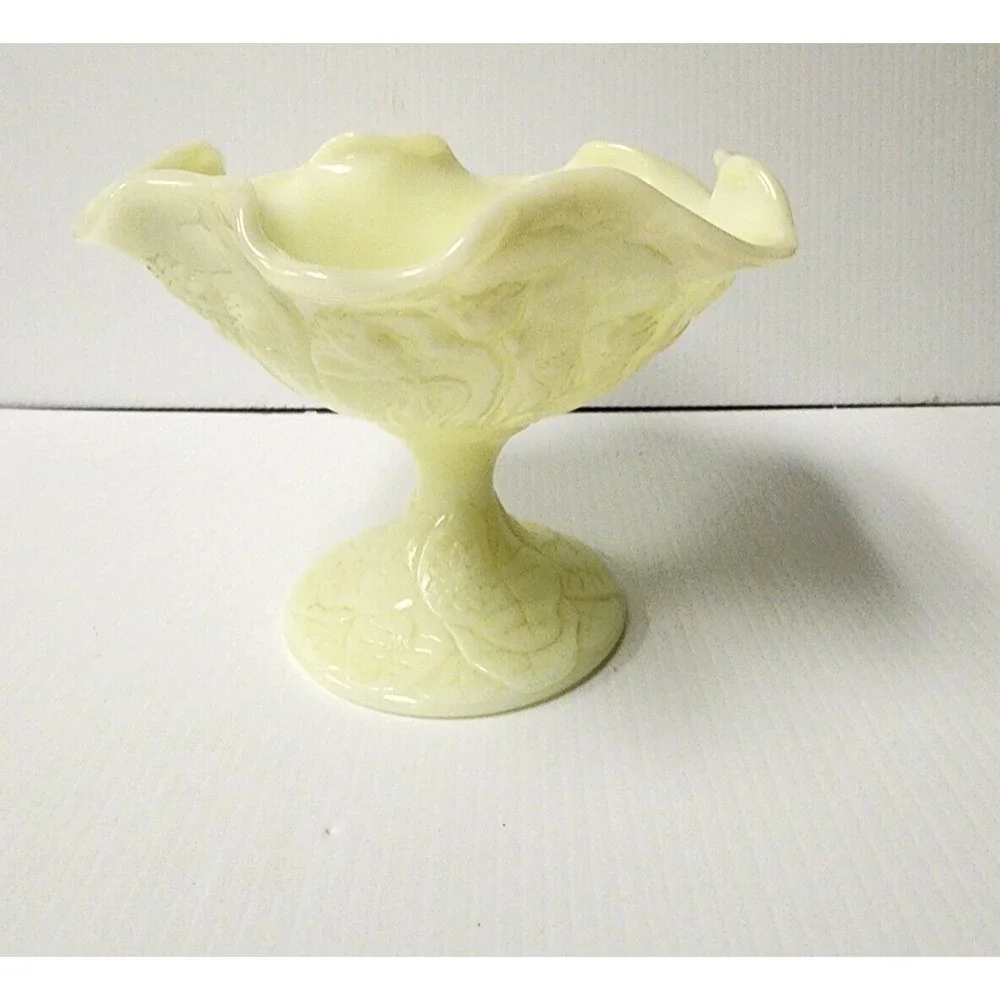 Vintage Fenton Yellow Water Lilly Scalloped Edge Compote on Pedestal